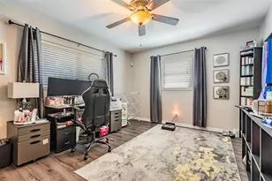 8826 109th Ln, Seminole, FL 33772 - Photo 20