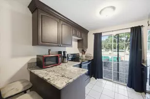 505 Lakeside Dr, Seffner, FL 33584 - Photo 94