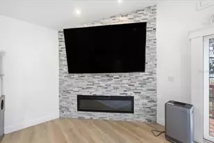 505 Lakeside Dr, Seffner, FL 33584 - Photo 72