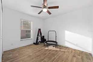 2563 13th Ave S, Saint Petersburg, FL 33712 - Photo 14