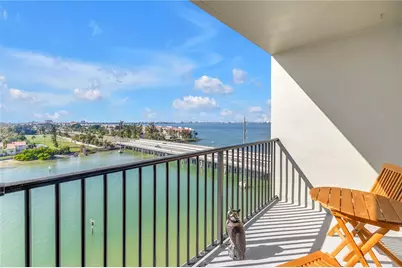 5220 Brittany Drive S #904, Saint Petersburg, FL 33715 - Photo 4
