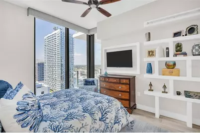 100 1st Avenue N #2106, Saint Petersburg, FL 33701 - Photo 30