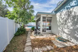 7404 Clearview Dr, Tampa, FL 33634 - Photo 32