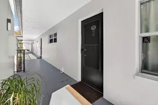 1146 King Arthur Ct, Dunedin, FL 34698 - Photo 10