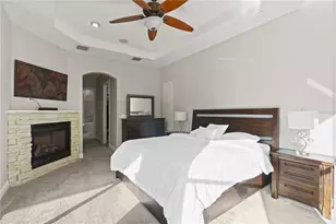 2550 Grand Lakeside Dr, Palm Harbor, FL 34684 - Photo 4