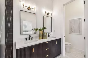 4717 W Oklahoma Ave, Tampa, FL 33616 - Photo 32