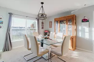 7771 Davie Ray Dr, Zephyrhills, FL 33540 - Photo 14