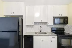 5689 67th Ave N, Pinellas Park, FL 33781 - Photo 14