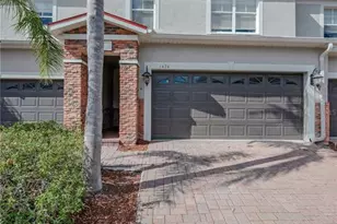 1474 Hillview Ln, Tarpon Springs, FL 34689 - Photo 2