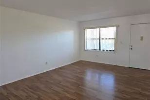 5080 Locust St NE, Saint Petersburg, FL 33703 - Photo 4