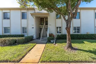 129 Cypress Ct, Oldsmar, FL 34677 - Photo 1