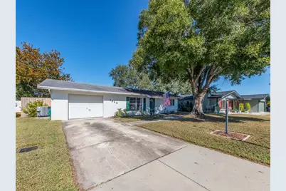 1820 Driftwood Circle N, Oldsmar, FL 34677 - Photo 2