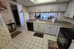 6788 Basswood Cir, Zephyrhills, FL 33542 - Photo 8