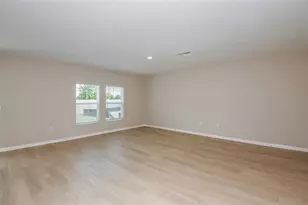 34759 Blossom Fall Path, Zephyrhills, FL 33541 - Photo 8