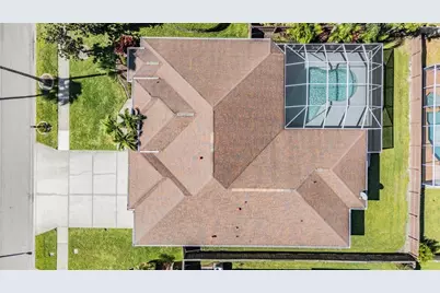 12020 Wandsworth Drive, Tampa, FL 33626 - Photo 4