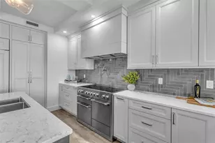 455 Pinellas Bayway S, Tierra Verde, FL 33715 - Photo 8