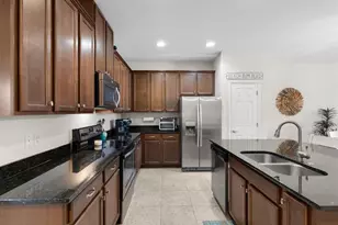 2150 Parrot Fish Dr, Holiday, FL 34691 - Photo 10