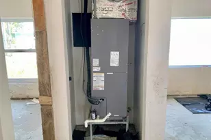 365 145th Ave E, Madeira Beach, FL 33708 - Photo 10