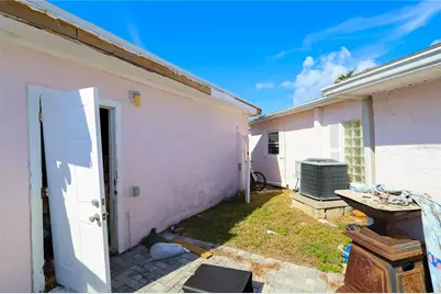 365 145th Avenue E, Madeira Beach, FL 33708 - Photo 12