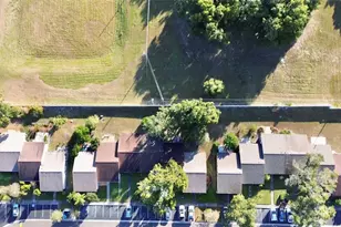 2928 Bancroft Cir E, Palm Harbor, FL 34683 - Photo 30