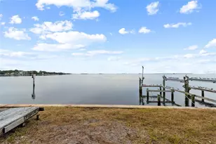 121 Augusta Ave, Palm Harbor, FL 34683 - Photo 12