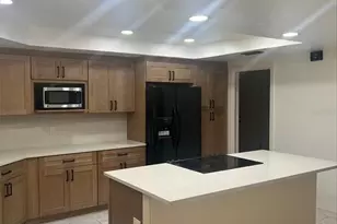 16125 Ancroft Ct, Tampa, FL 33647 - Photo 10