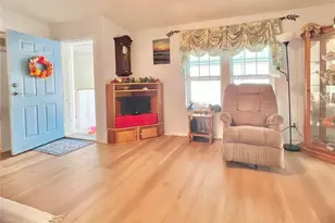 51 Pindo Palm St E, Largo, FL 33770 - Photo 8