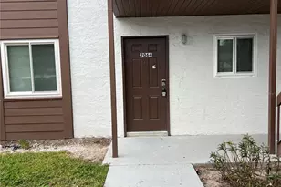 39132 County Road 54, Zephyrhills, FL 33542 - Photo 2