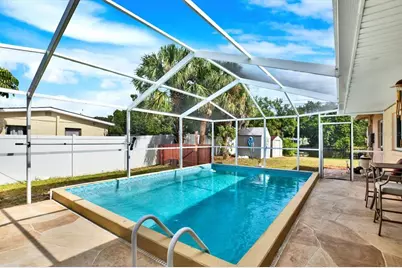 7395 18th Street N, Saint Petersburg, FL 33702 - Photo 4