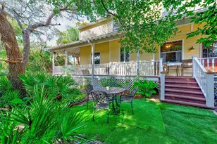 757 Bayshore Dr, Tarpon Springs, FL 34689 - Photo 44