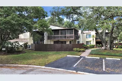 700 Starkey Road #511, Largo, FL 33771 - Photo 1