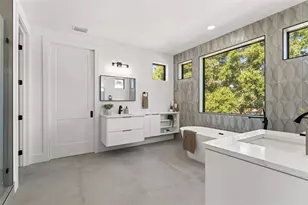 3817 W San Nicholas St, Tampa, FL 33629 - Photo 48