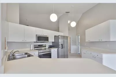 731 Winterbrooke Way, Sun City Center, FL 33573 - Photo 18