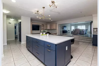 510 Lewis Boulevard SE, Saint Petersburg, FL 33705 - Photo 18
