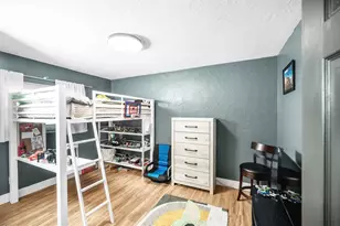510 Lewis Blvd SE, Saint Petersburg, FL 33705 - Photo 22