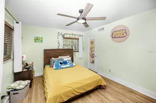 510 Lewis Blvd SE, Saint Petersburg, FL 33705 - Photo 20