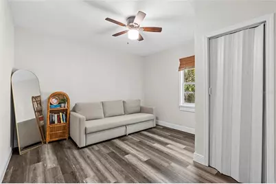 2340 10th Street S, Saint Petersburg, FL 33705 - Photo 24