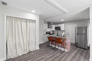 2340 10th St S, Saint Petersburg, FL 33705 - Photo 10