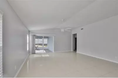 11345 Coconut Island Drive, Riverview, FL 33569 - Photo 6