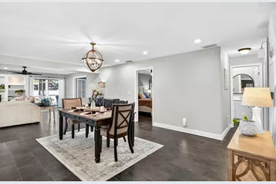 2366 Pembrook Drive, Clearwater, FL 33764 - Photo 20