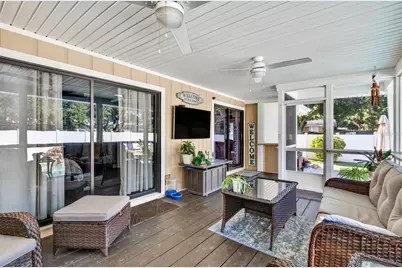 2366 Pembrook Drive, Clearwater, FL 33764 - Photo 40