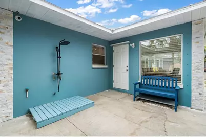 955 Narcissus Avenue, Clearwater Beach, FL 33767 - Photo 18