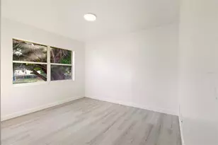 2825 Church Ave, Sarasota, FL 34234 - Photo 14