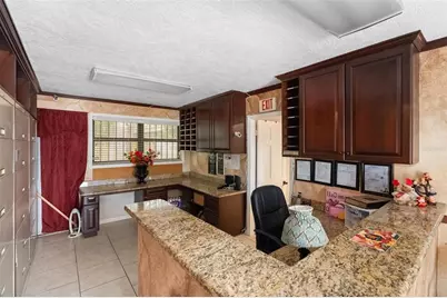 4900 33rd Avenue N, Saint Petersburg, FL 33710 - Photo 6