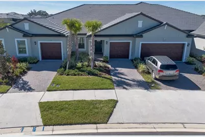 10976 Gable Dig Loop, San Antonio, FL 33576 - Photo 4