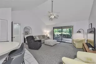 1305 Spry Ct, Sun City Center, FL 33573 - Photo 14