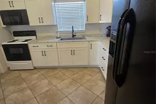 3918 W Robson St, Tampa, FL 33614 - Photo 10