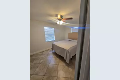 3918 W Robson Street, Tampa, FL 33614 - Photo 18