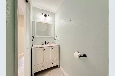 11142 Kapok Grand Circle, Saint Petersburg, FL 33708 - Photo 34