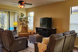 237 Mystic Falls Dr, Apollo Beach, FL 33572 - Photo 4